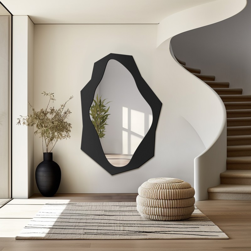 Decoratieve spiegel met scherpe organische vorm in mdf lijst - MINORE