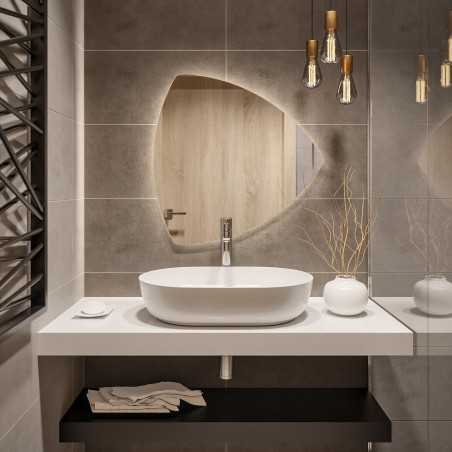 Driehoekige badkamerspiegel met verlichting - KARO LED