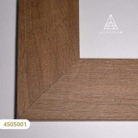Spiegel met bruine houten lijst – 4505001
