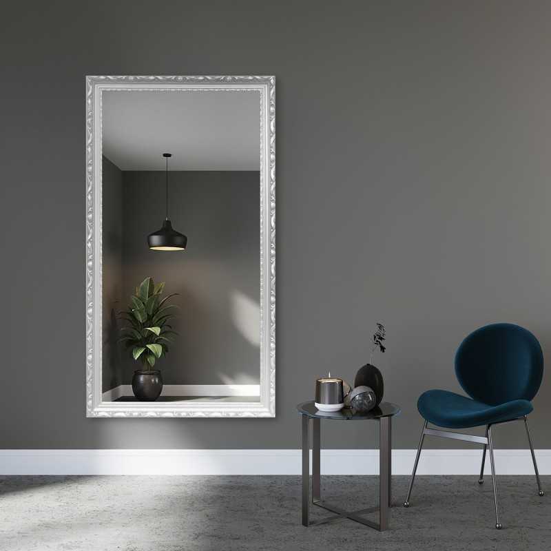 Spiegel in witte decoratieve houten lijst - 5004001