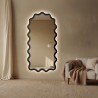 Miroir semi-ovale dans un cadre ondulé en MDF avec éclairage intégré - AQUARELLE SONA LED