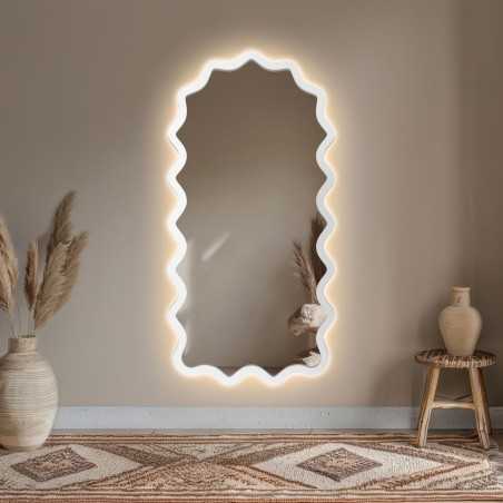 Halfovaal spiegel in een golvend MDF-frame met verlichting - AQUARELLE SONA LED