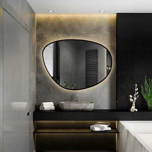 Miroir de forme irrégulière dans un cadre avec éclairage - AGAT IN LED FRAME