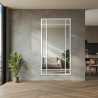 Loft spiegel met raamwerk in een wit frame - ALEKSANDER