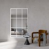 Loft spiegel met raamwerk in een wit frame - HANA