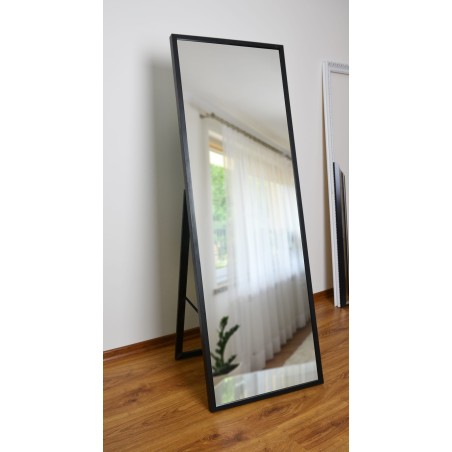 Staande spiegel voor kleedkamer in dunne houten lijst - 3005 - kleur van de lijst naar keuze