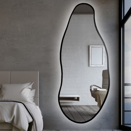 Spiegel met organische vorm in frame met verlichting - BARYT IN LED FRAME