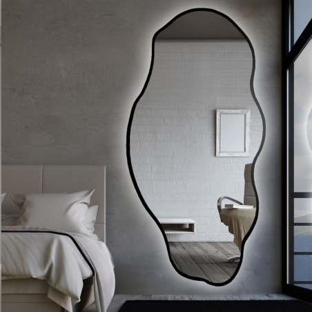 Organisch gevormde spiegel in lijst met verlichting - LOLIT IN LED FRAME